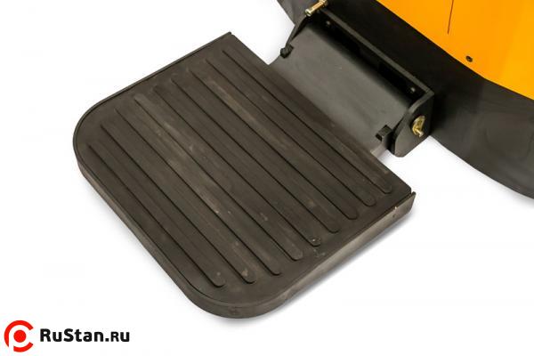 Штабелер электрический самоходный с платформой TOR 2,0т 4,5м ES20T4 фото №5 Штабелер электрический самоходный с платформой TOR 2,0т 4,5м ES20T4 фото №5