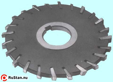 Фреза дисковая 3-х сторонняя 100х14х27, Z=14 Р6М5 с впрессованными ножами, с разнонаправленными зубьями фото №1 Фреза дисковая 3-х сторонняя 100х14х27, Z=14 Р6М5 с впрессованными ножами, с разнонаправленными зубьями фото №1