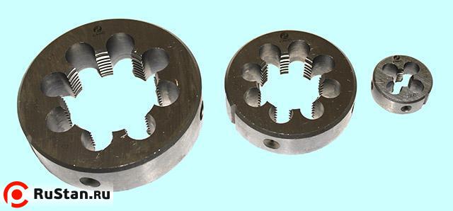 Плашка Трубная цилиндрическая G 3/4", 14 ниток/дюйм, dнар.55мм, 9ХС левая "CNIC" фото №1 Плашка Трубная цилиндрическая G 3/4", 14 ниток/дюйм, dнар.55мм, 9ХС левая "CNIC" фото №1