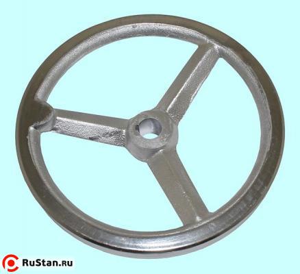 Маховик 200х20х43х6мм (DxdxHxb) с 3-мя спицами, чугун "TLX" фото №1 Маховик 200х20х43х6мм (DxdxHxb) с 3-мя спицами, чугун "TLX" фото №1