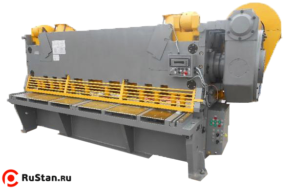 Механические гильотинные ножницы НА3225 (32х3150 мм) фото №1 Механические гильотинные ножницы НА3225 (32х3150 мм) фото №1