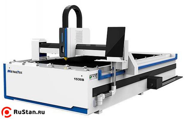 Оптоволоконный лазерный станок для резки металла 1530S (3000W Raycus) фото №1