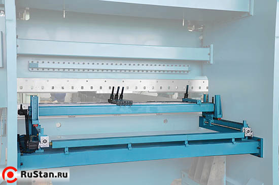 Упор задний с электро-механическим приводом ИБ1441 фото №9 Упор задний с электро-механическим приводом ИБ1441 фото №9