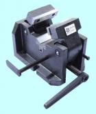 Тиски Станочные 100мм трубные,  для зажима цилиндрических заготовок d 10-80мм Q62100 